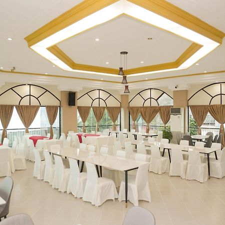 Bohol Plaza Mountain Resort And Restaurant Dauis Eksteriør billede