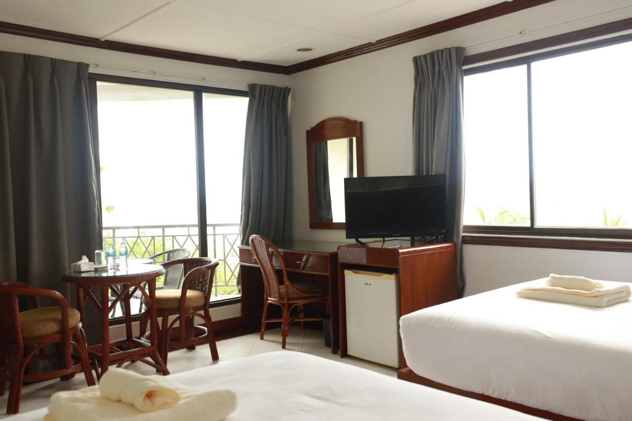 Bohol Plaza Mountain Resort And Restaurant Dauis Eksteriør billede