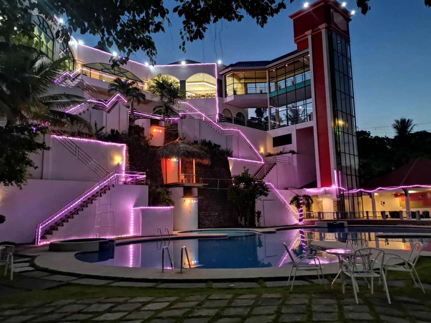 Bohol Plaza Mountain Resort And Restaurant Dauis Eksteriør billede